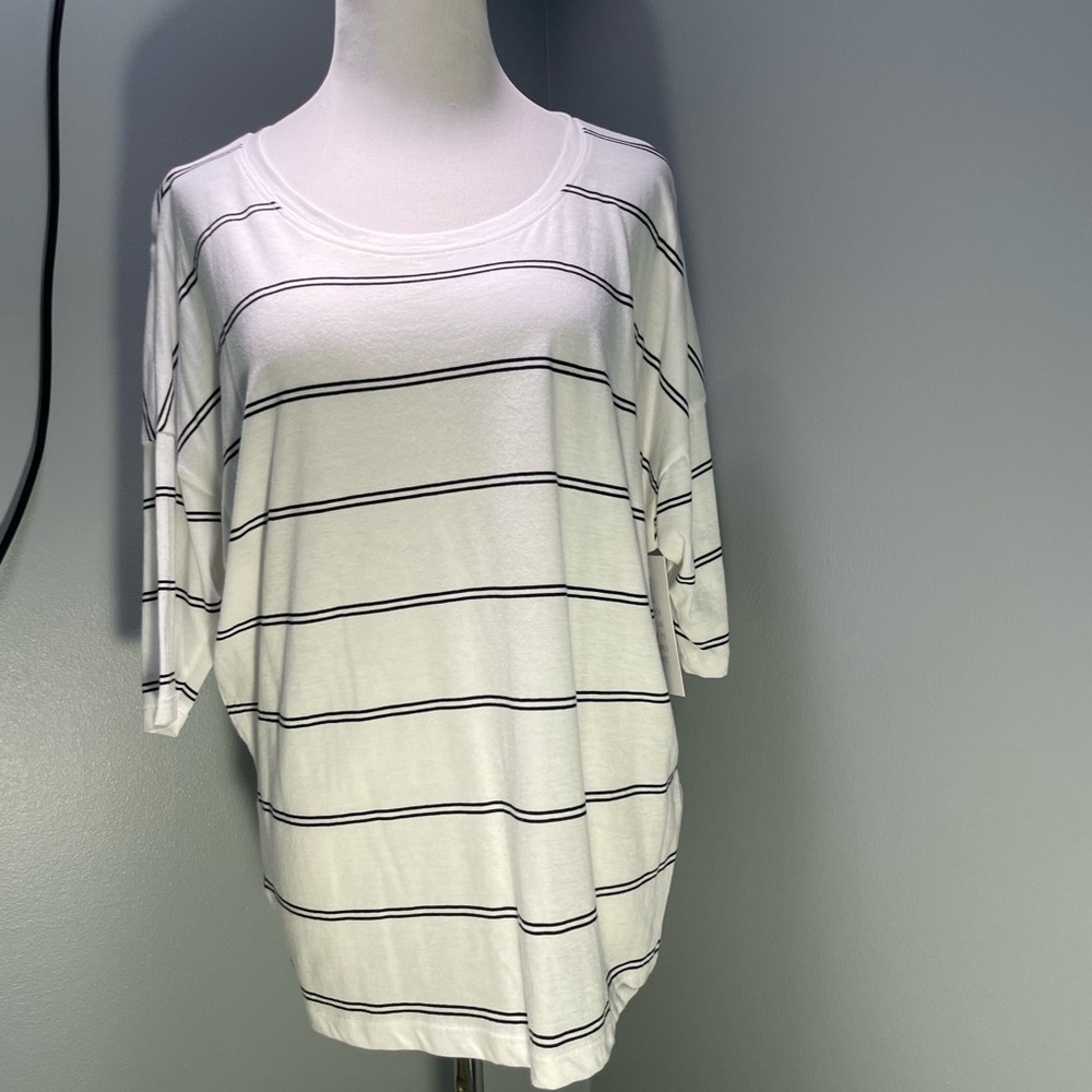 KK International Sloan Slouch 3/4 tee size small